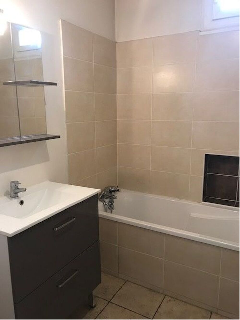 Location Maison Maison Nimes