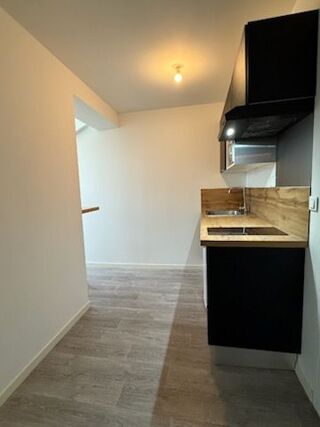  Appartement à louer 2 pièces 37 m²