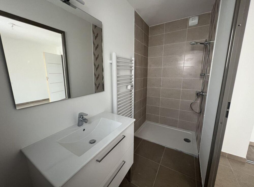 Vente Appartement 3 Pièces quai du canal Saint gilles