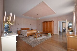  Maison à vendre 14 pièces 278 m²