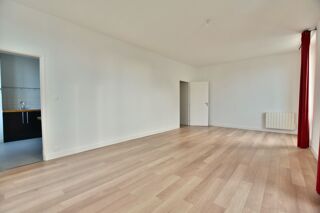  Appartement  louer 3 pices 82 m