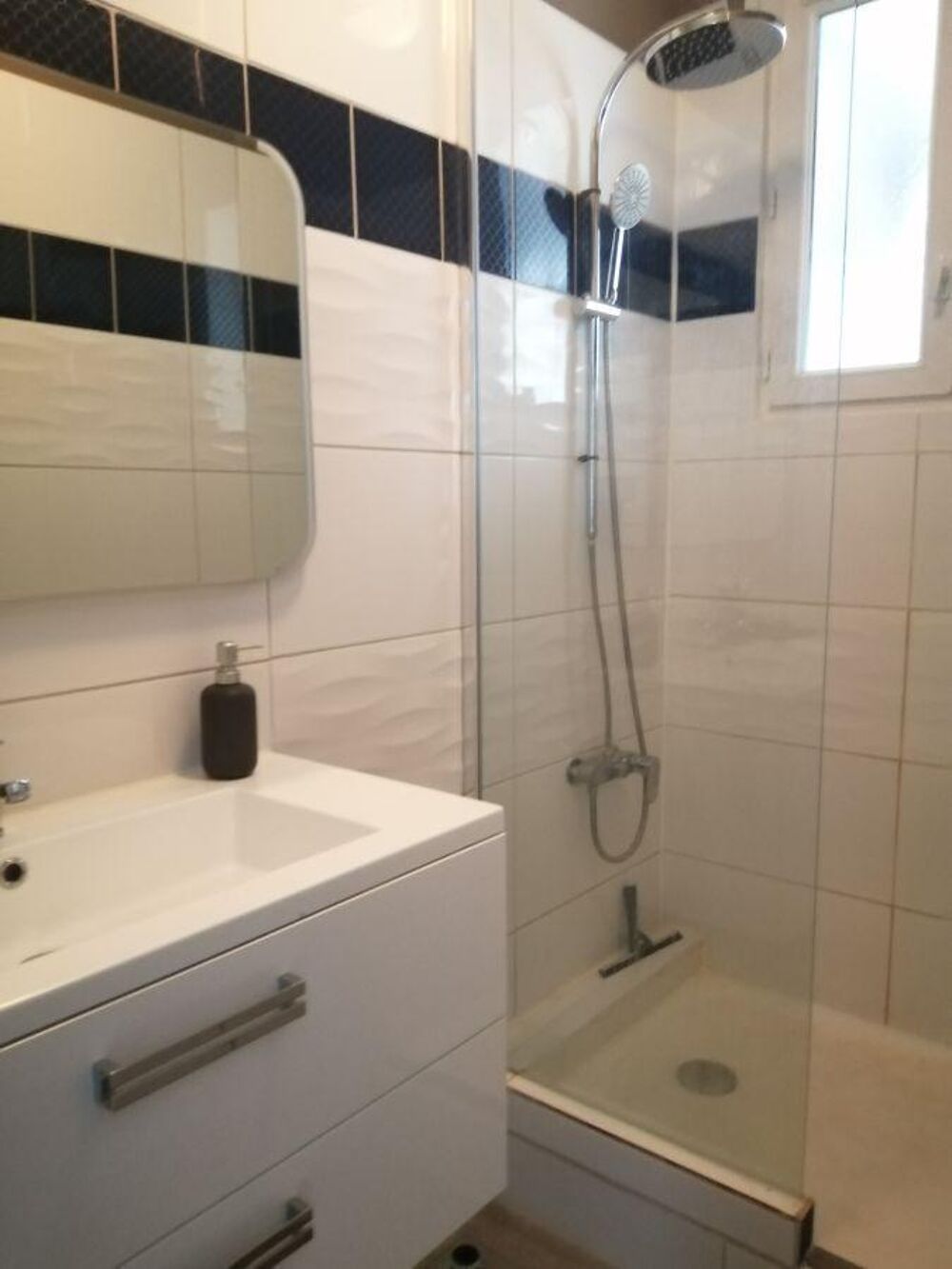 Location Appartement 3 Pièces Loggia Marseille 15
