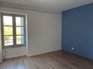  Appartement à louer 3 pièces 49 m²