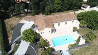  Maison � vendre 6 pi�ces 200 m�