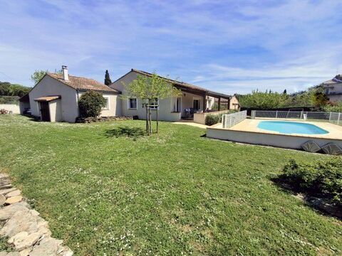   Maison Maison - 10 pi�ce(s) - 184 m�