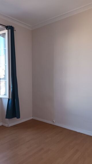  Appartement à louer 3 pièces 44 m²