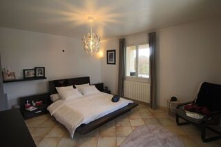  Maison � vendre 7 pi�ces 230 m�