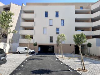  Appartement à louer 3 pièces 61 m²