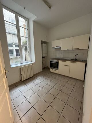 Location Appartement 1 Pièce Nimes