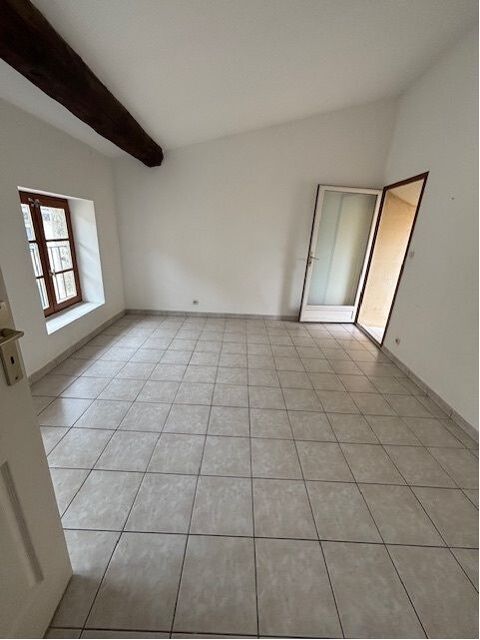  Appartement � louer 4 pi�ces 107 m�