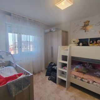  Appartement � vendre 4 pi�ces 82 m�