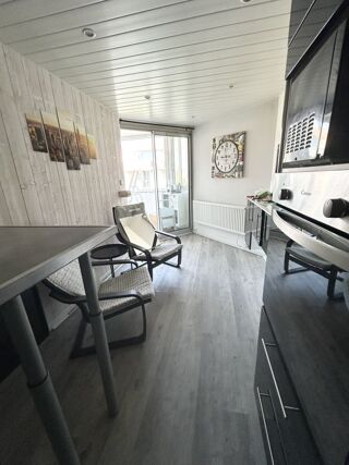  Appartement à louer 2 pièces 25 m²