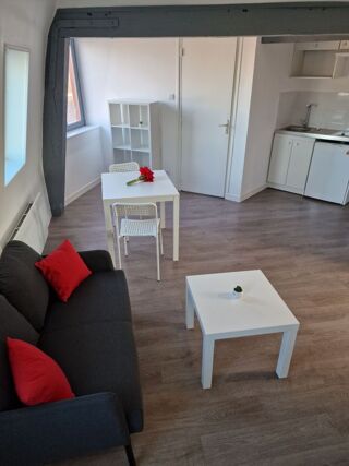  Appartement à louer 1 pièce 21 m²