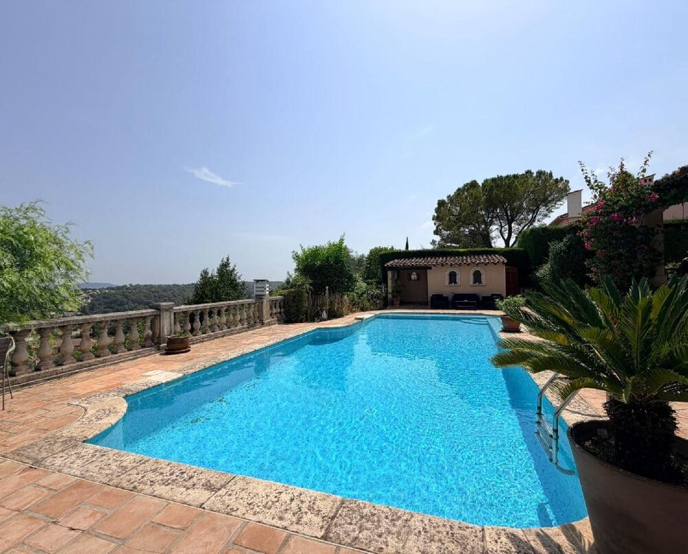 Appartement 4 pièces 117 m² · à Grasse · 117 m² · 458 000 €