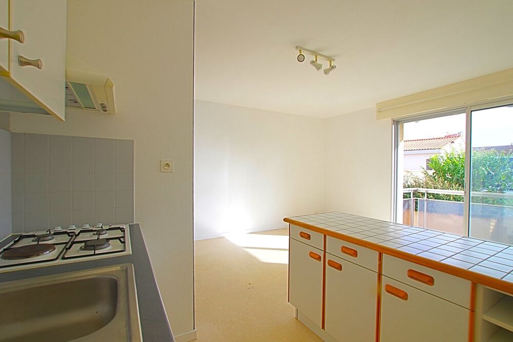Vente Appartement 2 Pièces Prox ARAGO, T2, PARKING + CAVE Les sables d'olonne