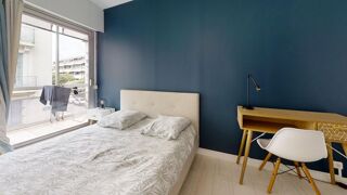  Appartement à louer 6 pièces 12 m²
