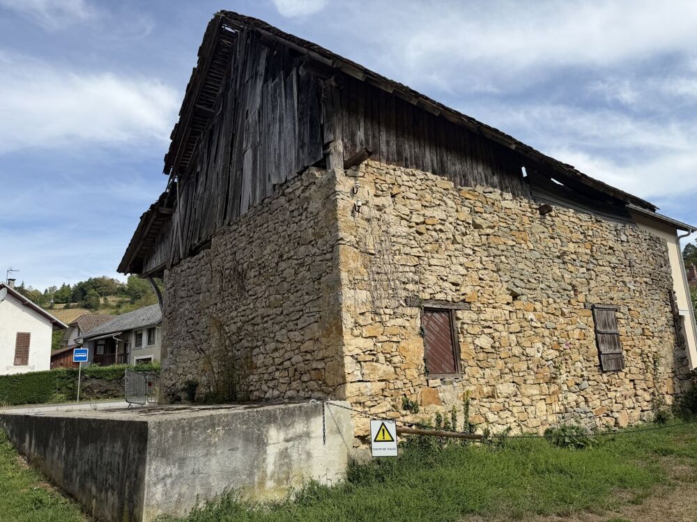 Vente Maison Maison grange 65m² sol mauvais état Saint alban de montbel