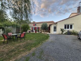 Maison 5 pièces 165 m² · à Coulonges-sur-l'Autize · 165 m² · 198 000 €