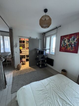  Appartement à louer 2 pièces 47 m²