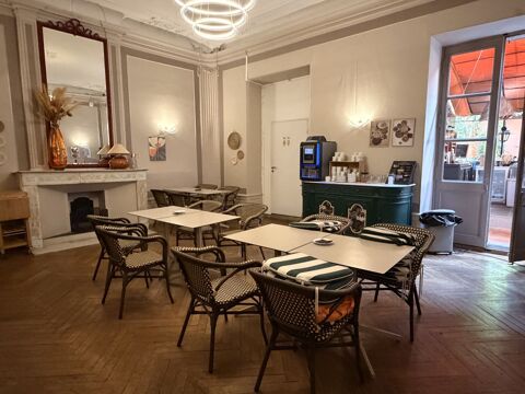   Activité commerciale Hotel restaurant 