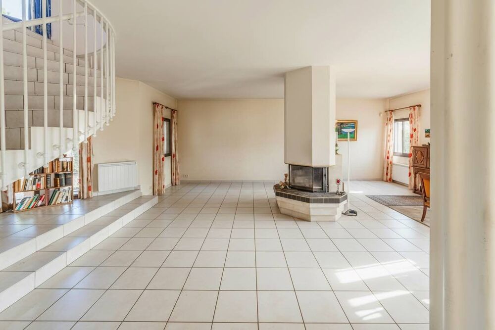 Vente Maison Villa familiale 4 chambres avec piscine Bessan