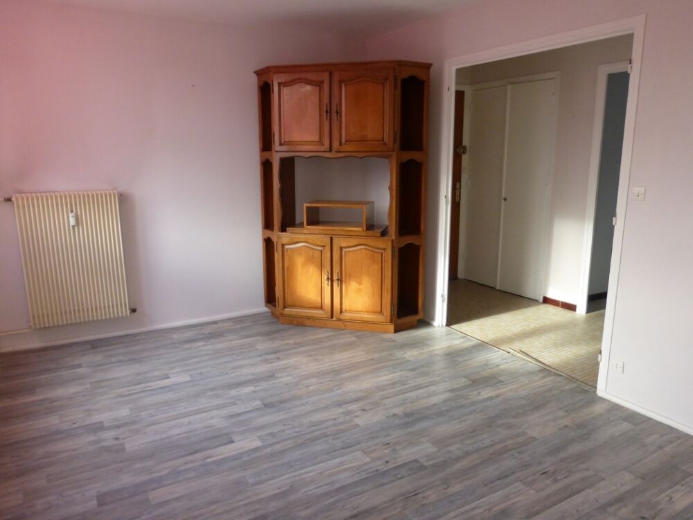Vente Appartement 3 Pièces Rez de chaussé surélevé Villefranche sur saone