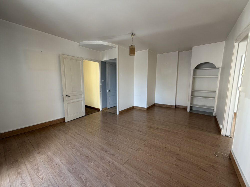 Vente Appartement Appartement F3 - 72,58M2 - 2 Caves - Garage - Saint-Etienne/ Bergson - La Terrasse St etienne