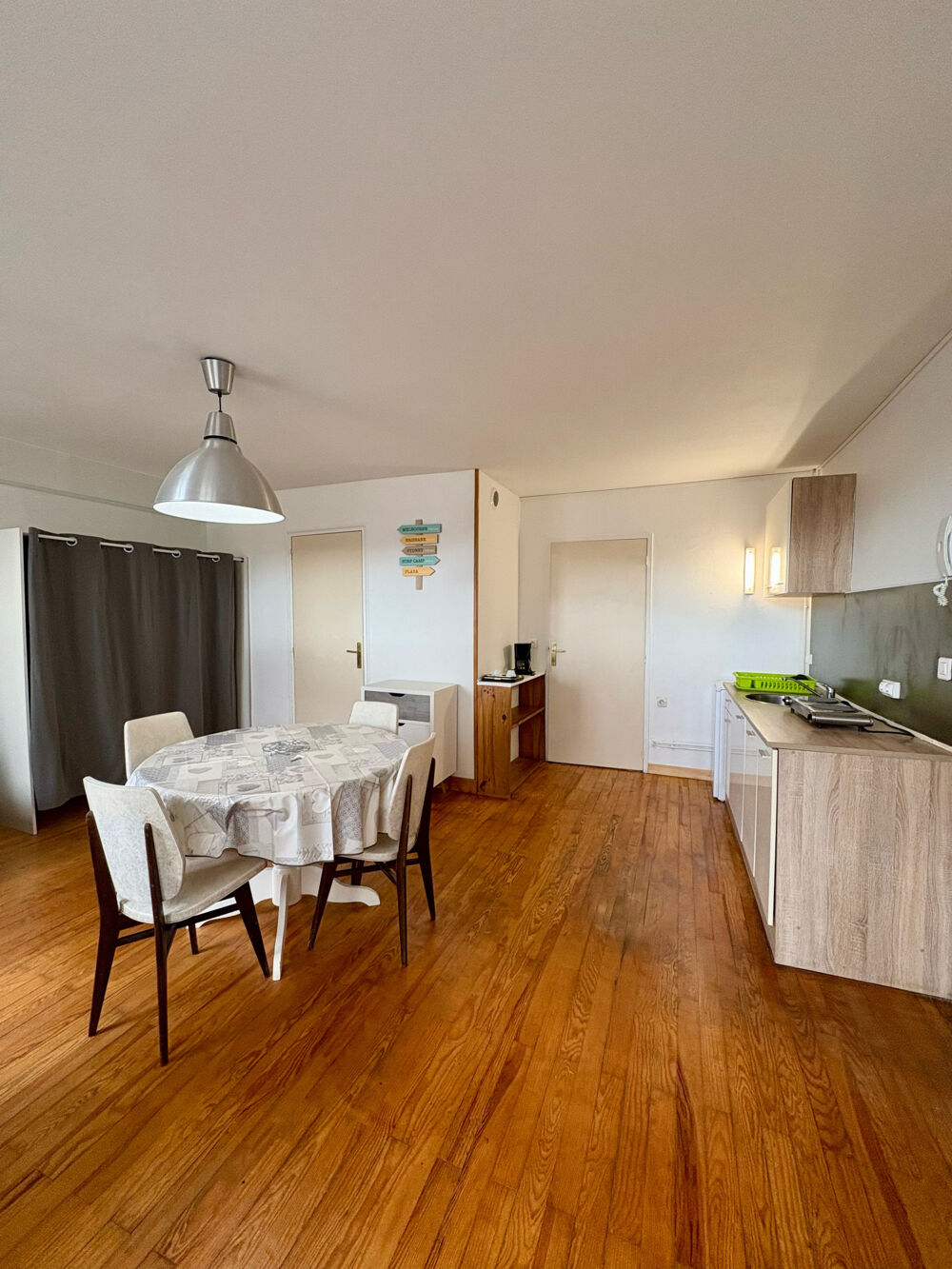 STUDIO MEUBLE TOUT CONFORT - COLLINE DES PÈRES / PROX. CENTRE-VILLE