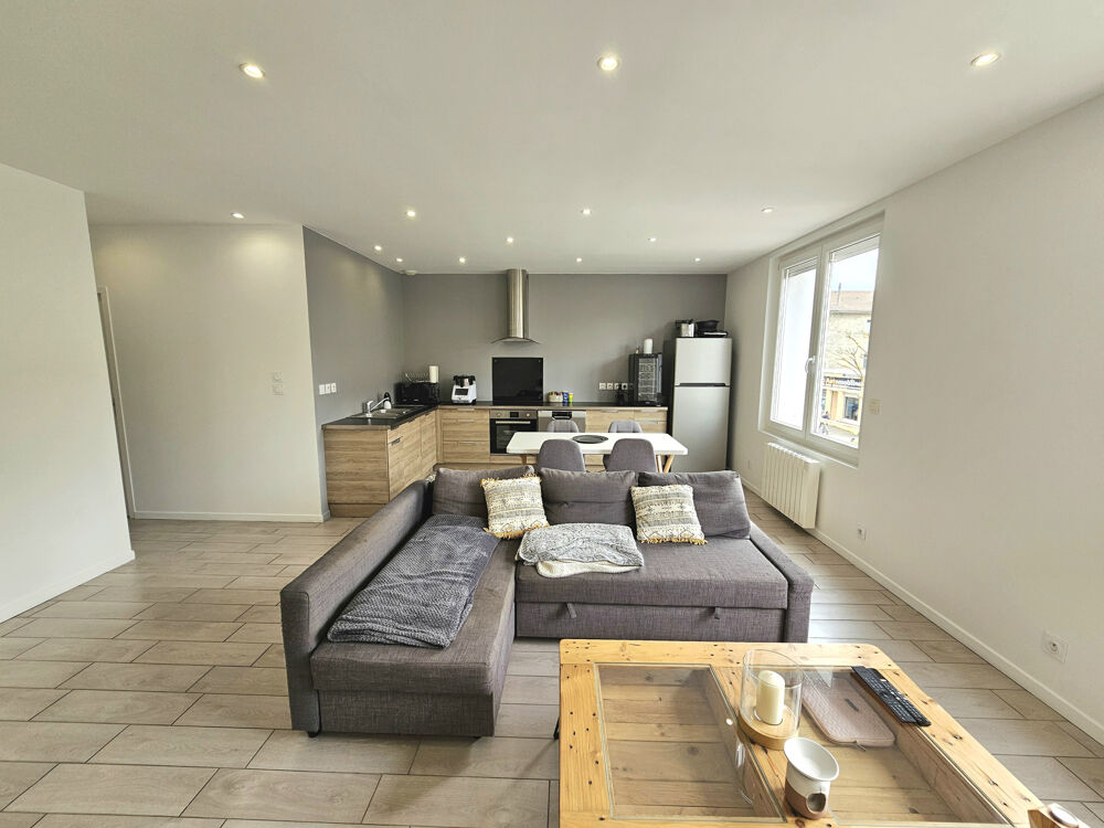 Vente Appartement F3 TRAVERSANT DE 69 M2  BELLE PIECE DE VIE DE 34 M2 La ricamarie