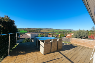  Maison � vendre 5 pi�ces 145 m�