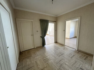  Appartement  vendre 6 pices 151 m