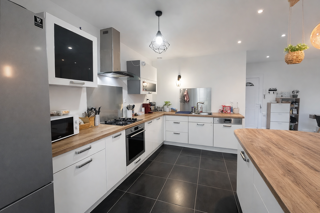  Appartement � vendre 4 pi�ces 96 m�