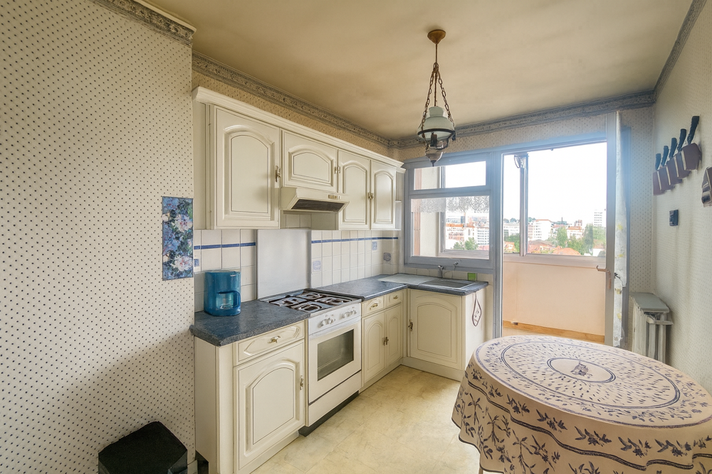 Vente Appartement APPARTEMENT F3 TRAVERSANT ET LUMINEUX AVEC BALCON / SAINT-ETIENNE HPL St etienne