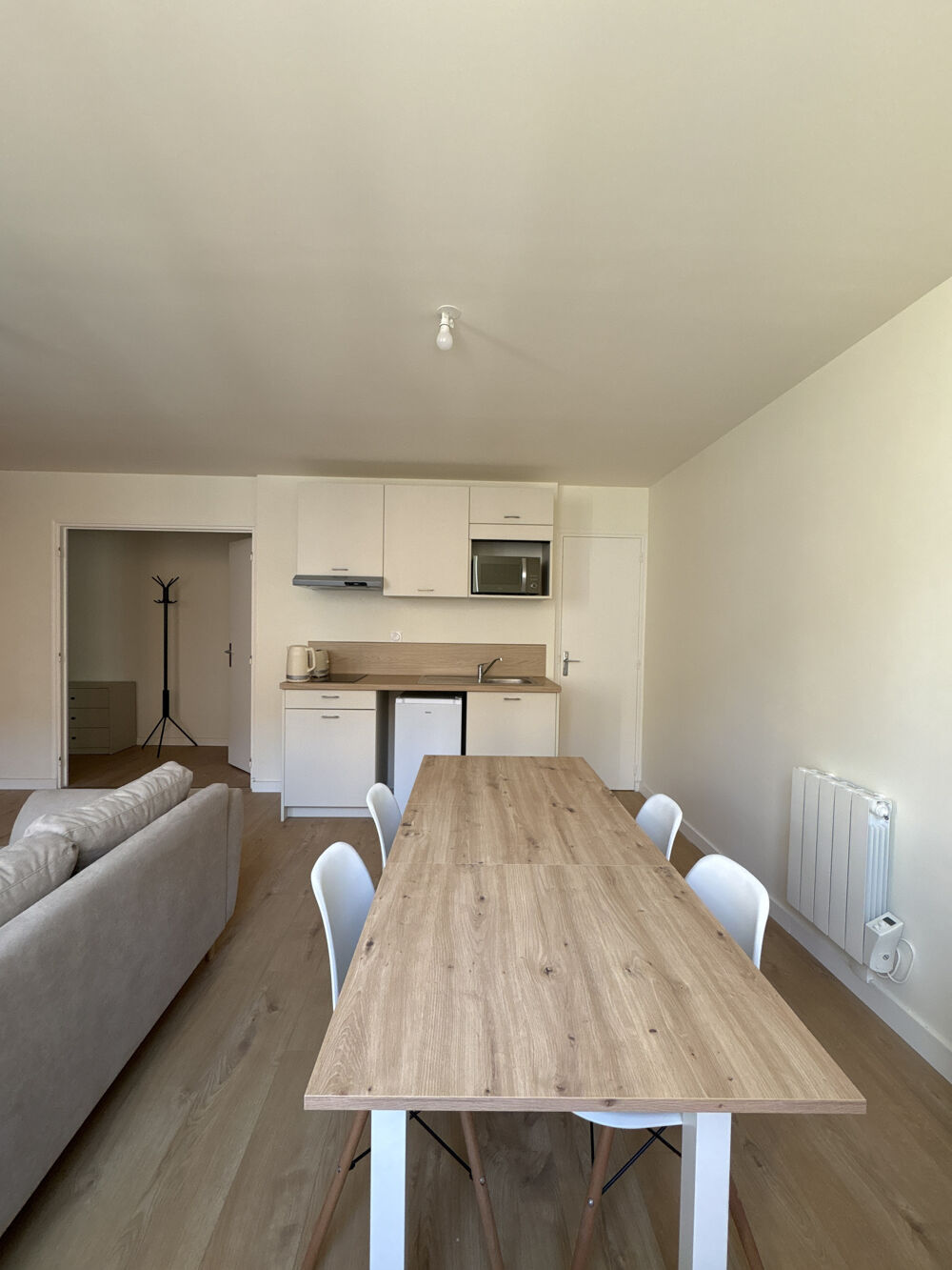 Appartement T2 - MEUBLE / PIERRE SEMARD
