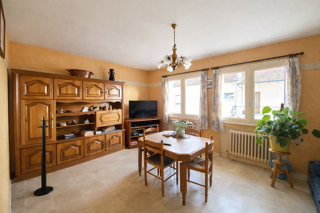  Immeuble à vendre 194 m²