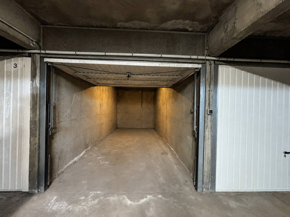 Vente Parking/Garage SAINT ETIENNE BELLEVUE - GARAGE FERMÉ ET SÉCURISÉ St etienne