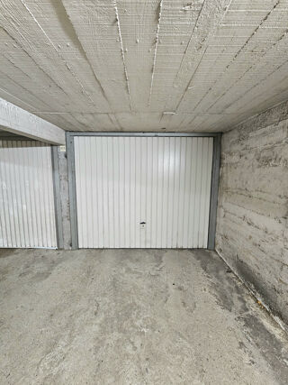  Parking / Garage à vendre  St etienne