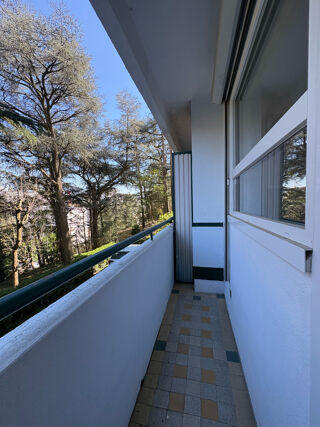  Appartement à louer 3 pièces 53 m²
