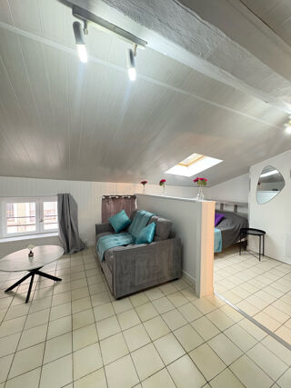  Appartement à louer 1 pièce 22 m²