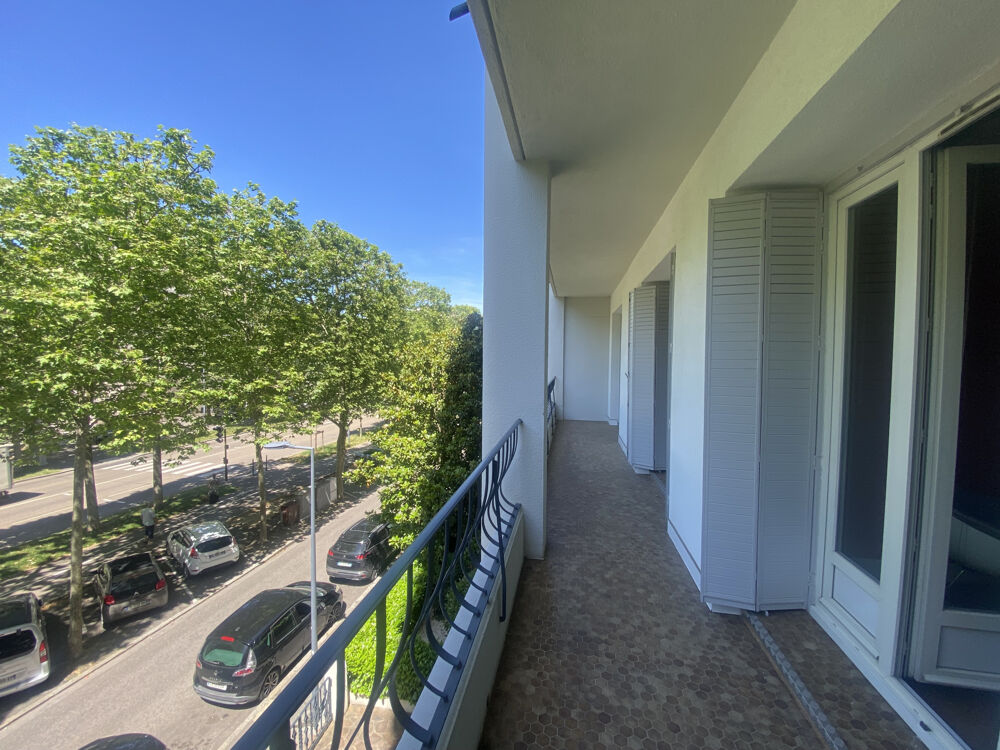 Vente Appartement APPARTEMENT F4 LUMINEUX AVEC BALCONS ET GAGARE / COURS FAURIEL St etienne