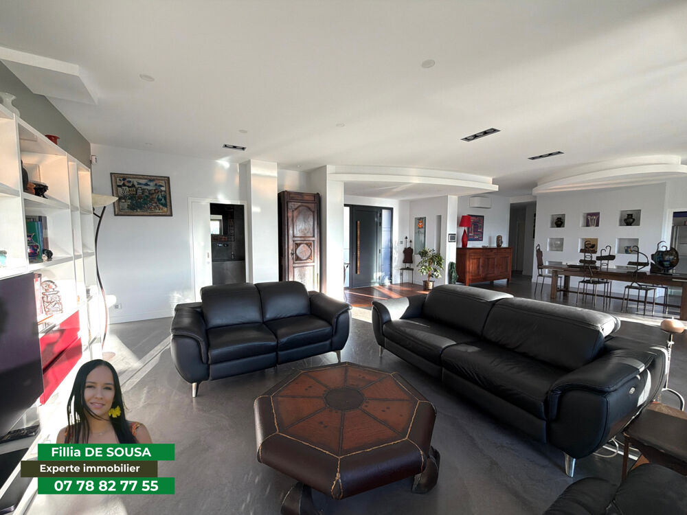 � vendre  Maison Saint-Bonnet-les-Oules (42330)