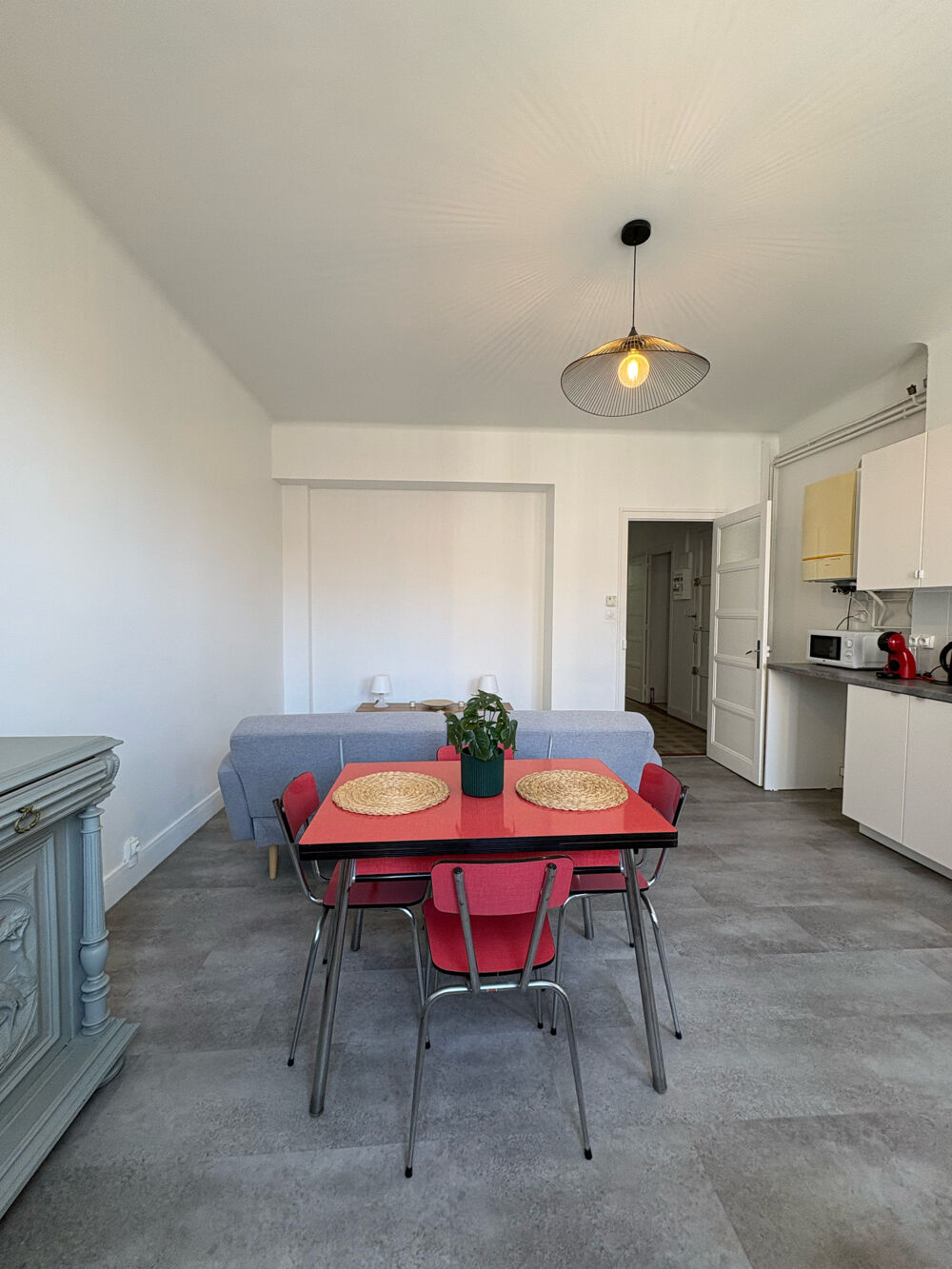 T3 - 2 CHAMBRES - MEUBLE / RUE TIBLIER VERNE