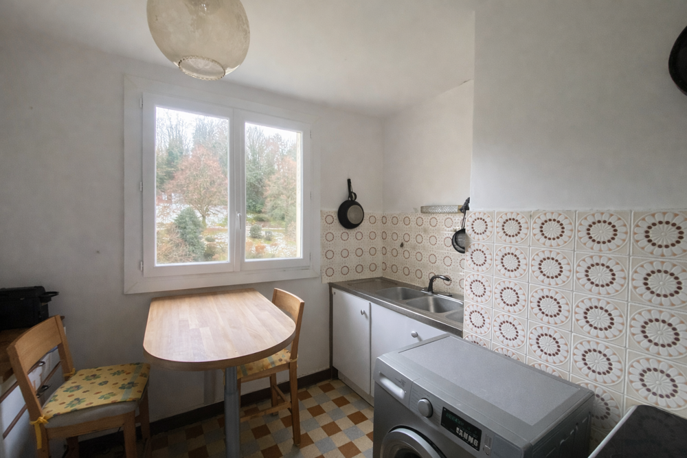 Vente Appartement APPARTEMENT F3 TRAVERSANT AVEC BALCON - PARKING COLLECTIF - SAINT-ETIENNE SUD St etienne