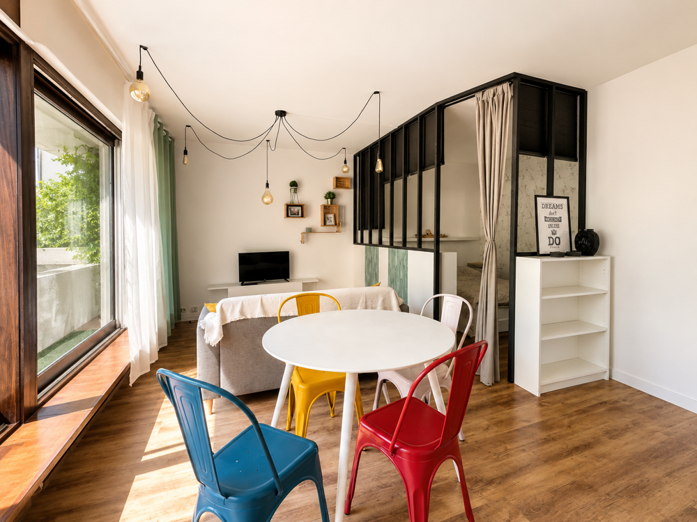 GRAND T1 MEUBLÉ 44 m2 RDC SUR JARDIN INTÉRIEUR EMILE CLERMONT TENNIS CLUB - FAURIEL - SAINT-ÉTIENNE (421