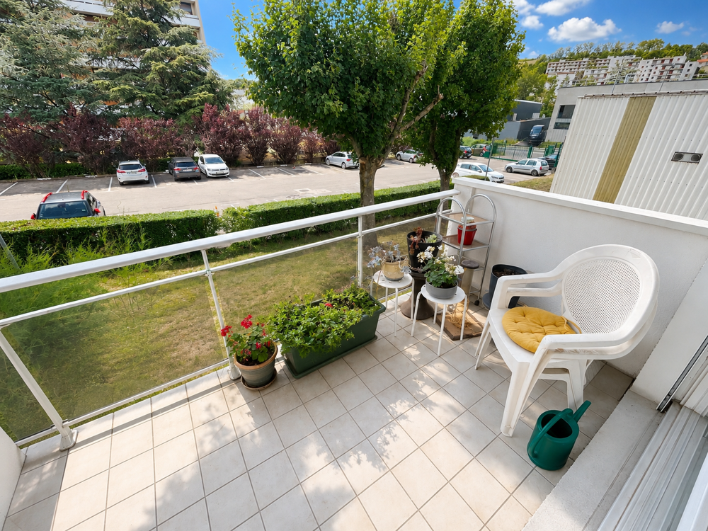 Vente Appartement APPARTEMENT F4 AVEC BALCON, PLACE DE PARKING ET CAVE/ IDEAL RÉSIDENCE PRINCIPALE OU JEUNE COUPLE St etienne