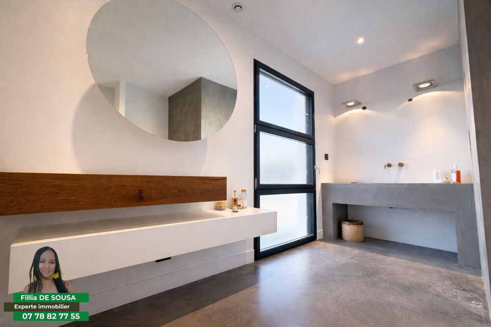 � vendre  Maison Saint-Bonnet-les-Oules (42330)