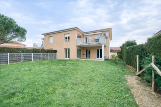  Appartement � vendre 4 pi�ces 79 m�