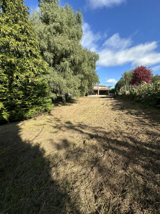  Terrain à vendre 1098 m²