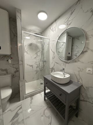  Appartement à louer 1 pièce 33 m²