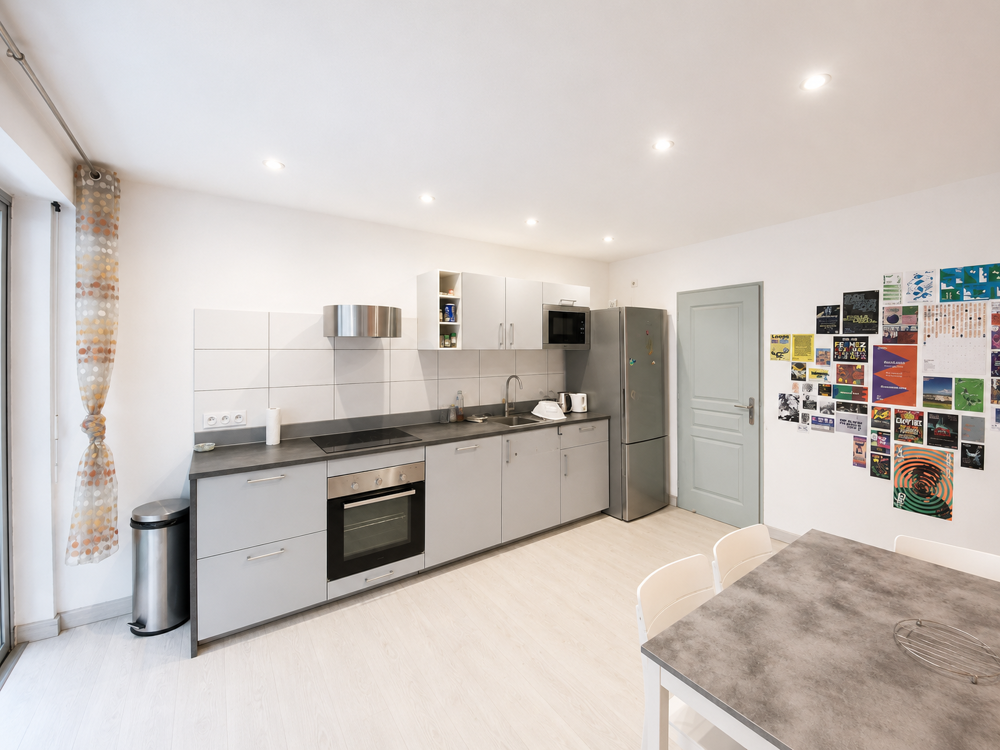 Vente Appartement TRES BELLE APPARTEMENT F6 TAVERSANT AVEC BALCON / HYPER-CENTRE St etienne